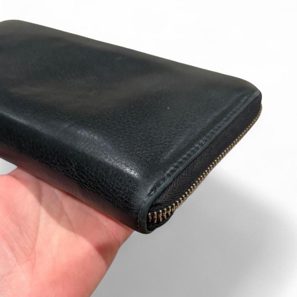 Authentic GUCCI Black Pebbled Leather Soho Interlocking G Zip Around Long Wallet - Picture 9 of 10